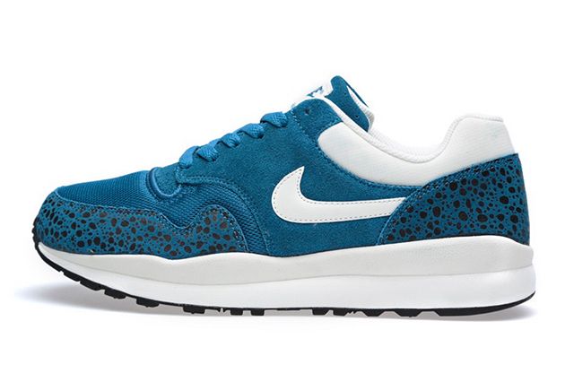 Nike Air Safari Green Abyss 1