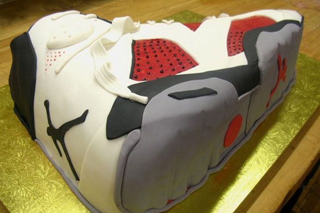 Sneaker Freaker Sneaker Cakes Air Jordan 6 Carmine 1