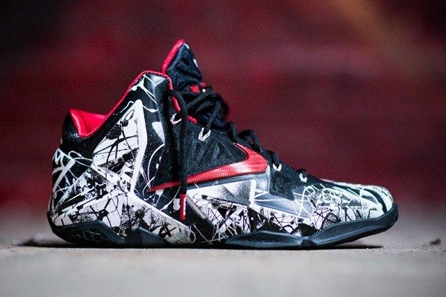 Nike Lebron 11 Grafitti Feature