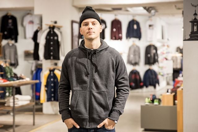 Sns Zip Hood