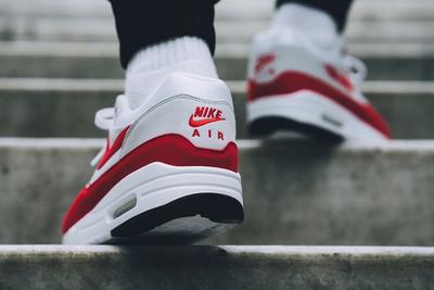 Nike Air Max 1 Red University Red 9