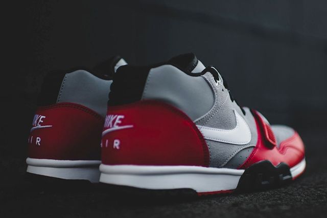 Nike Air Trainer 1 Mid Wolf Grey University Red 4
