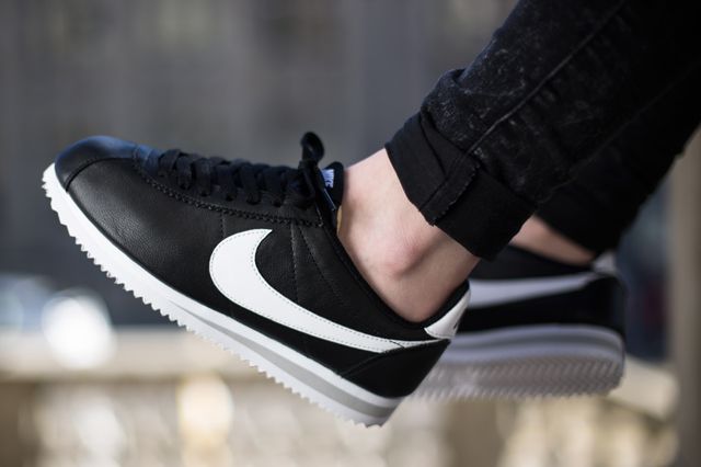 Nike Classic Cortez (Black/White) - Sneaker Freaker