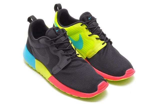 grens Vooruitzien punt Nike Roshe Run Hyperfuse (Black/Venom Green) - Sneaker Freaker