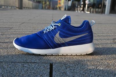Nike Roshe Run Dynamic Flywire Hyper Blue 2013 1