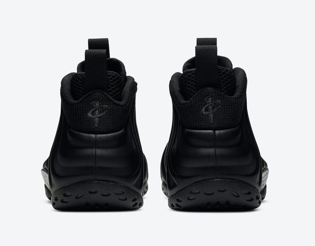 nike air foamposite one all over swoosh black