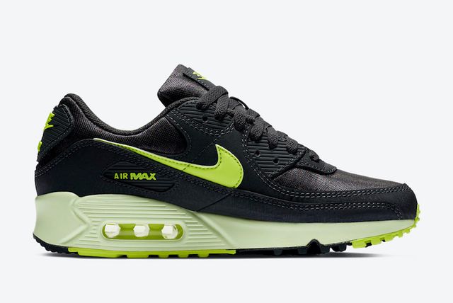 nike air max barely volt