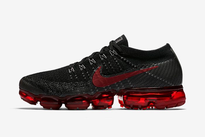 vapormax team red racer blue
