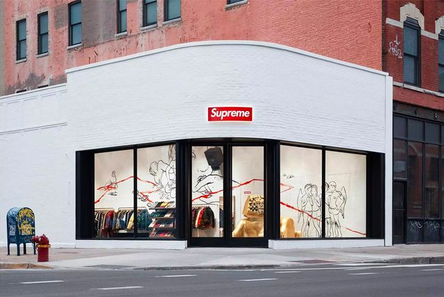 Supreme Ready to Throw Open Doors in Chicago - Sneaker Freaker