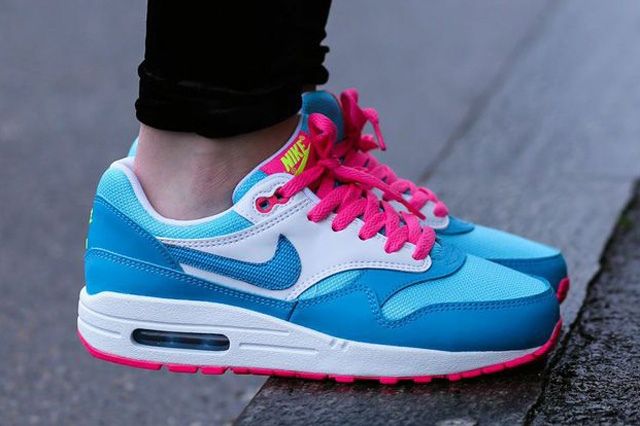 Nike Air Max 1 Gs (Clear Water/Pink Power) - Sneaker Freaker