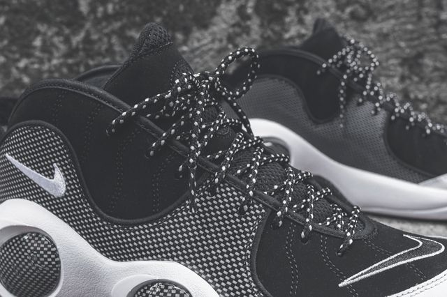シューズ(男性用) Nike Air Zoom Flight 95 \"Black llic Amazon.com | Nike Air Zoom Flight 95 Mens Shoes Size - 8.5