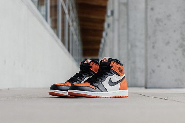 Air Jordan 1 Shattered Backboards Bump 5