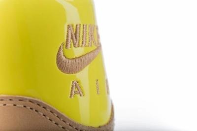 Nike Am1 Vt Vachetta Pack Yellow Heel Detail 1