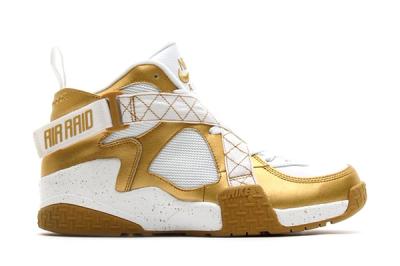 Nike Air Raid Metallic Gold 4