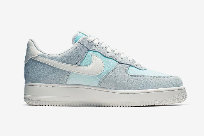 Air force 1 2025 low ghost aqua/sail