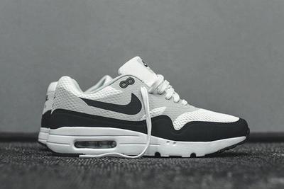Nike Air Max 1 Ultra Essential White Grey Anthracite 1