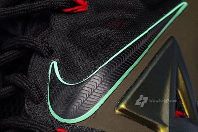 Nike Lebron Xi 11 Parachute Gold Update 7