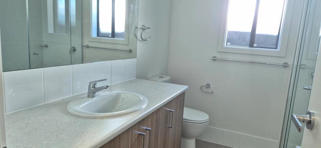 7A Castle Rd, Christies Beach — photo 6