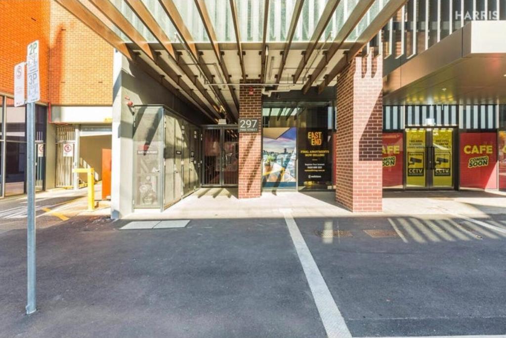 Apt 404/297 Pirie St, Adelaide