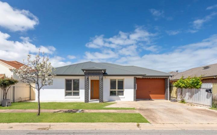 6 Agnes St, Seaton