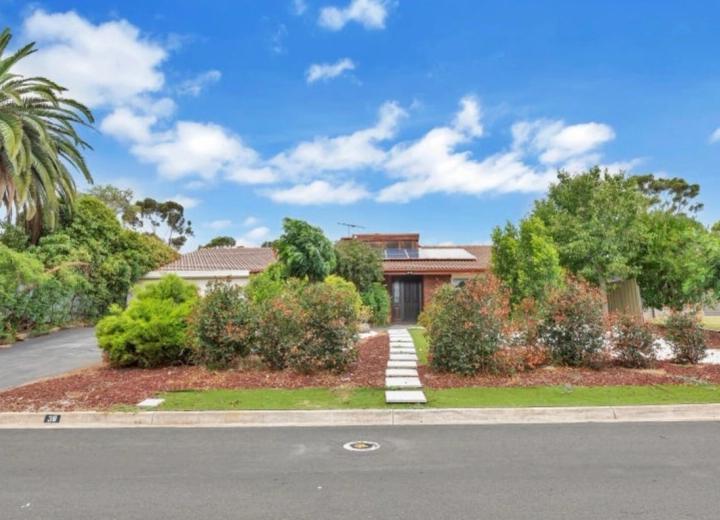39 Rosewall Ave, Gulfview Heights