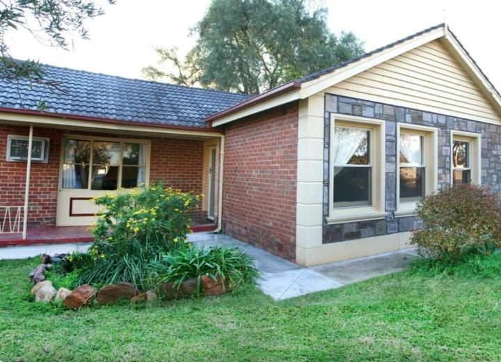 13 Billing St, Elizabeth Park