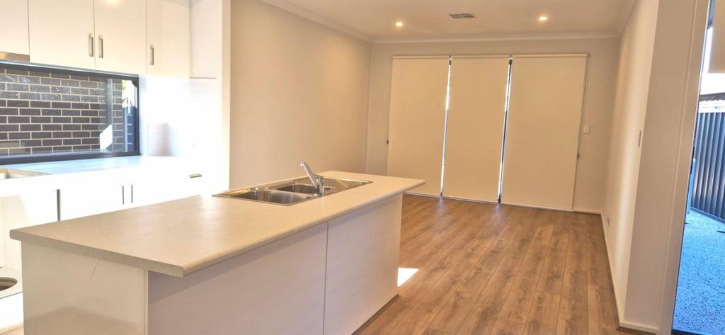 7A Castle Rd, Christies Beach — photo 7