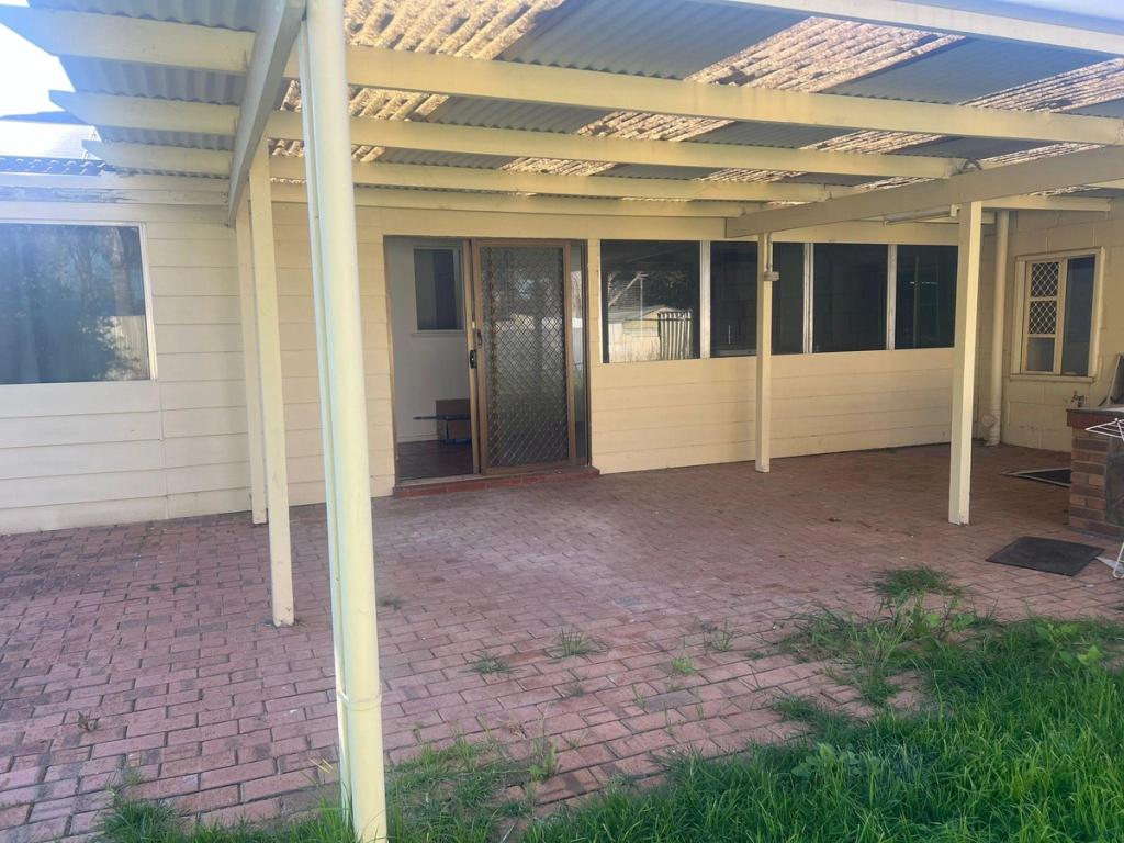 309 States Rd, Morphett Vale — photo 9