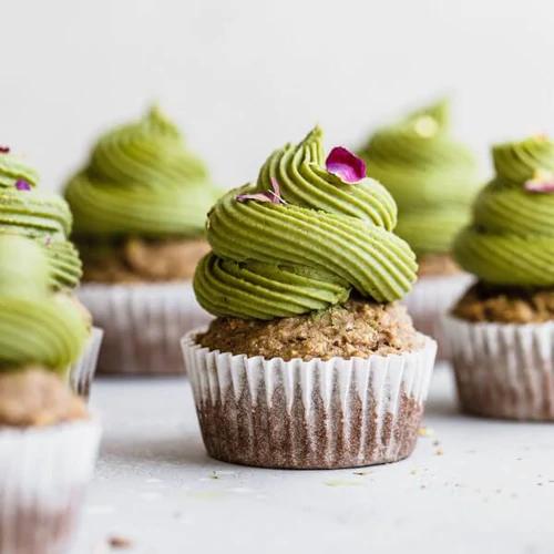 vegan vanilla matcha cupcakes using leftover pulp from the Almond Cow