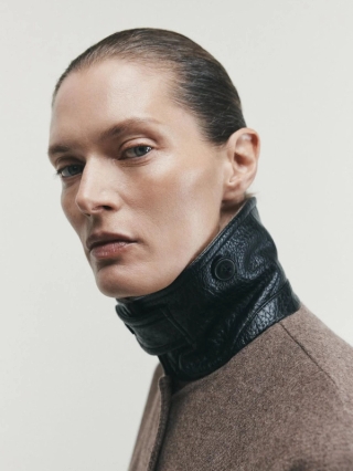 ZARA WOMAN