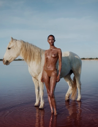 i-D