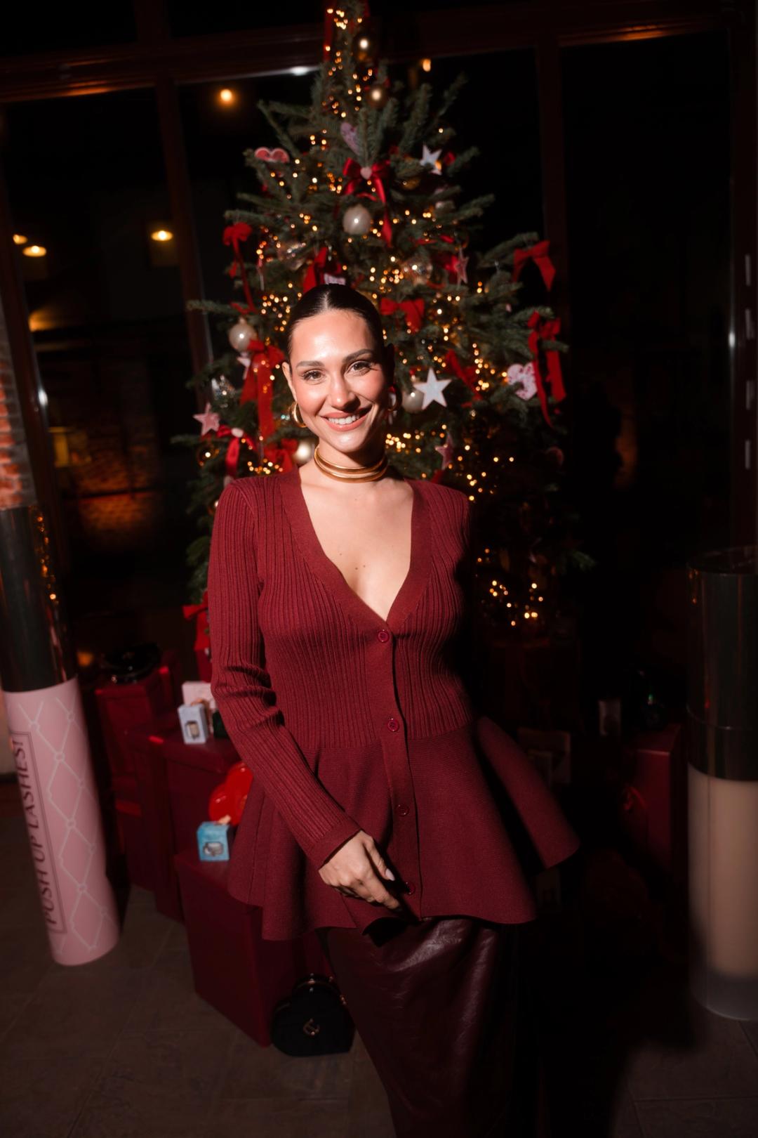 Charlotte Tilbury Christmas Dinner gallery image