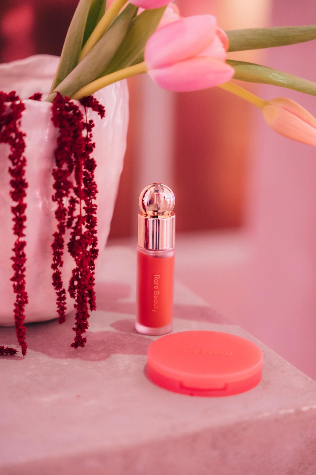 Rare Beauty - Matte Bouncy Blush gallery image