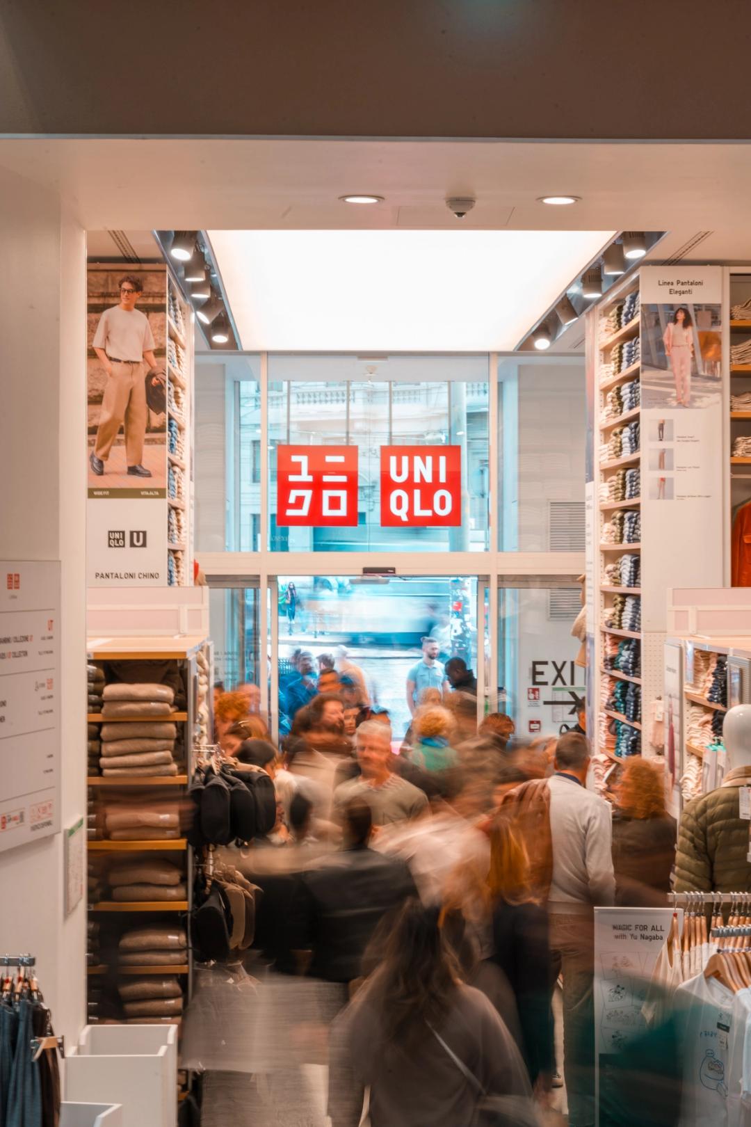 5° Anniversario UNIQLO Cordusio gallery image