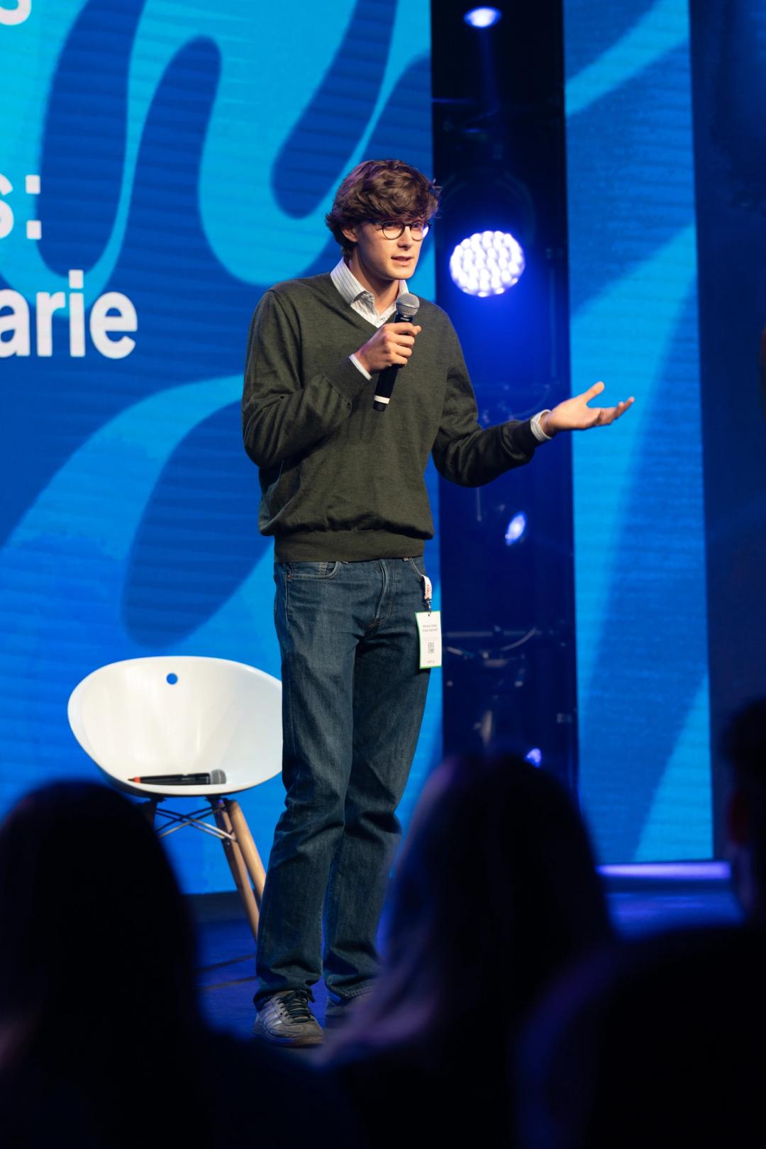 FESTIVAL UNIVERSITARIO gallery image