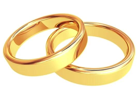 Two overlapping gold rings