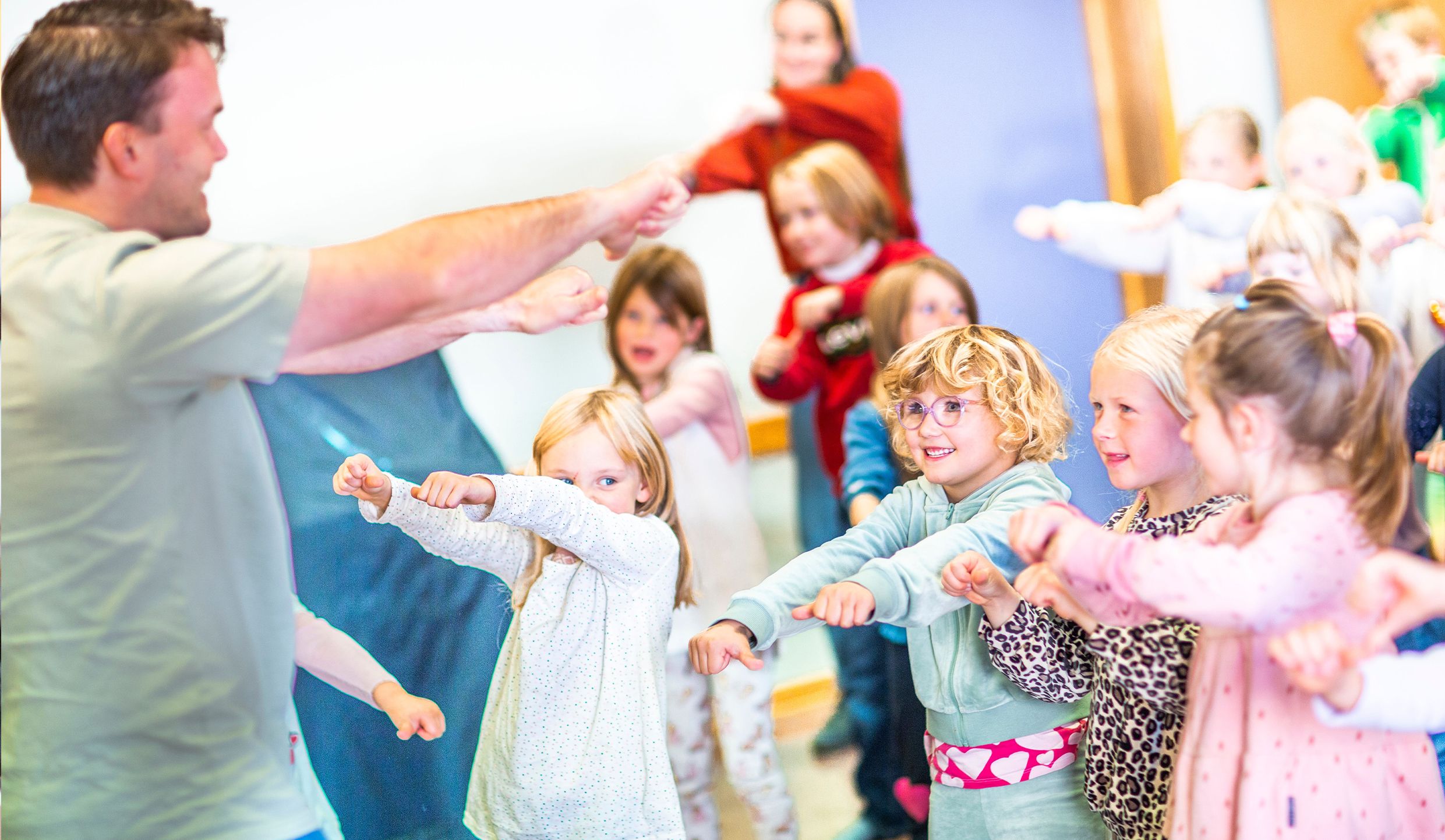 Sang og musikk til læring, morro og som verktøy i skolen