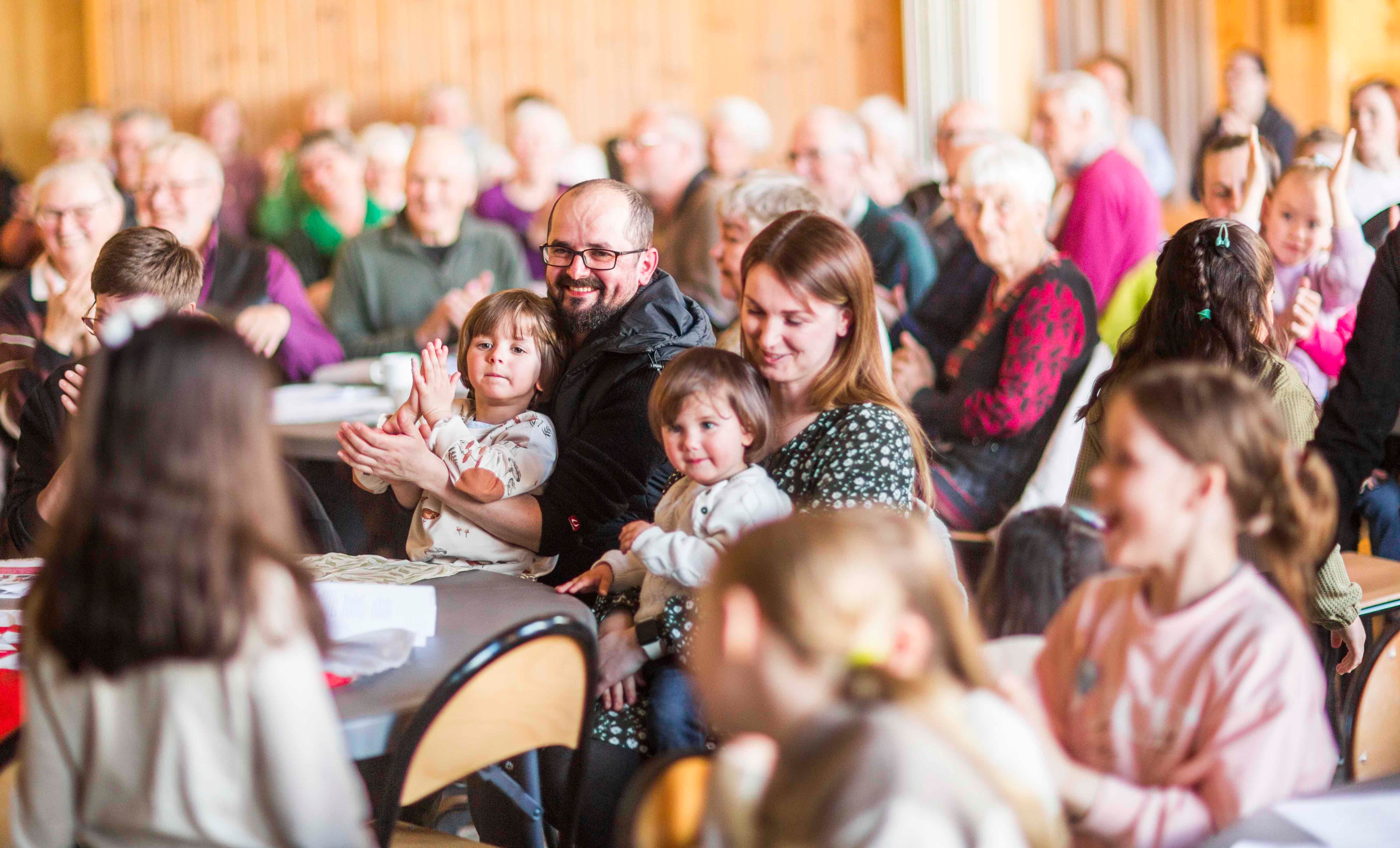 Syngende kommune-arraggement