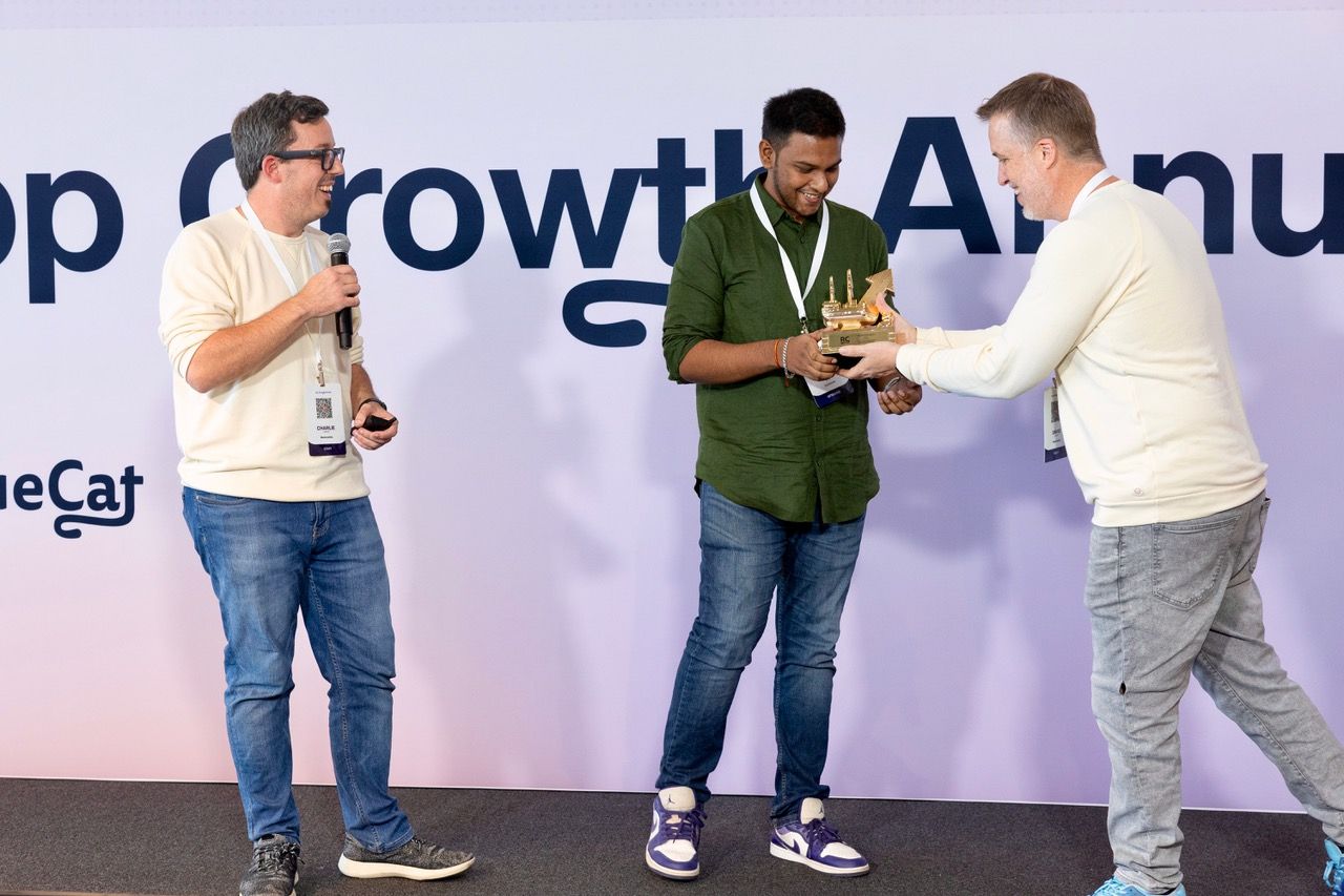 Rudrank receiving the Build in Public award at 2024 RevenueCat App Growth Annual