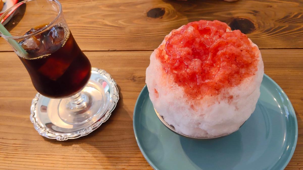 城下町のカフェで食べたかき氷とアイスコーヒー