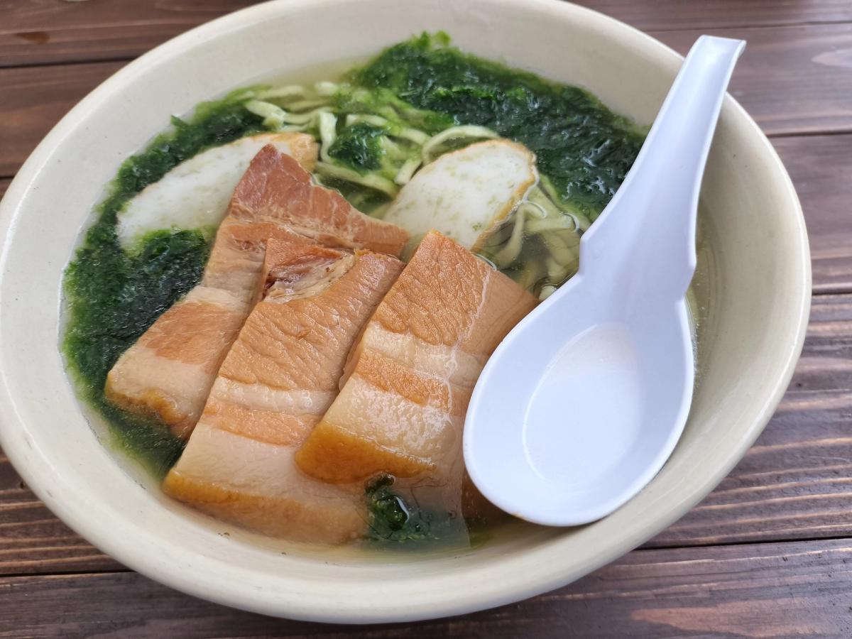 なかむらそばの名物アーサそば