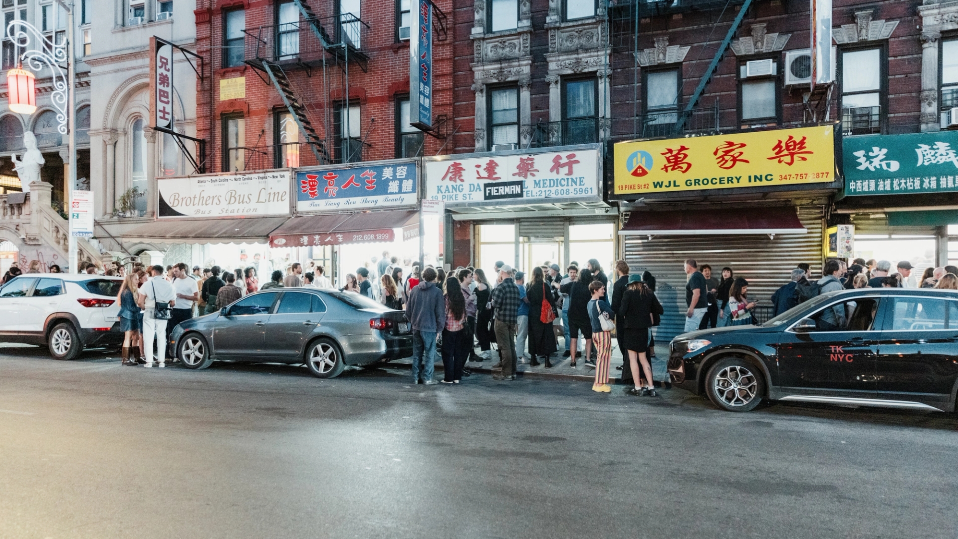 Lower East Side: Meet Me On Henry Street