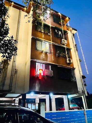 Abu-Bakr Residency