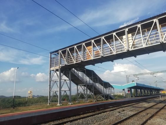 AUSA Foot Over Bridge
