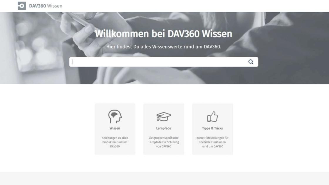 Deutschsprachige Web-Oberfläche DAV360 Wissen mit Suchfeld und drei Inhaltskacheln
