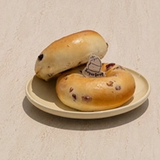Cranberry Bagel photo 1