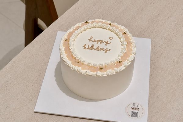 Earl Grey Lychee Cake