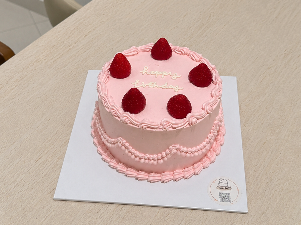 Strawberry Bliss Cake photo 1
