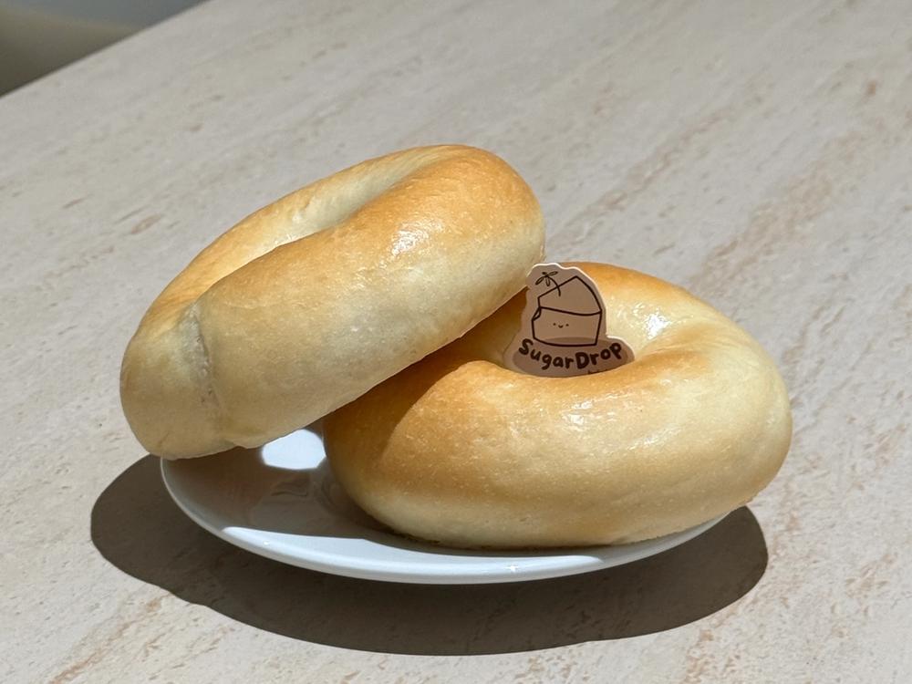 Plain Bagel photo 1