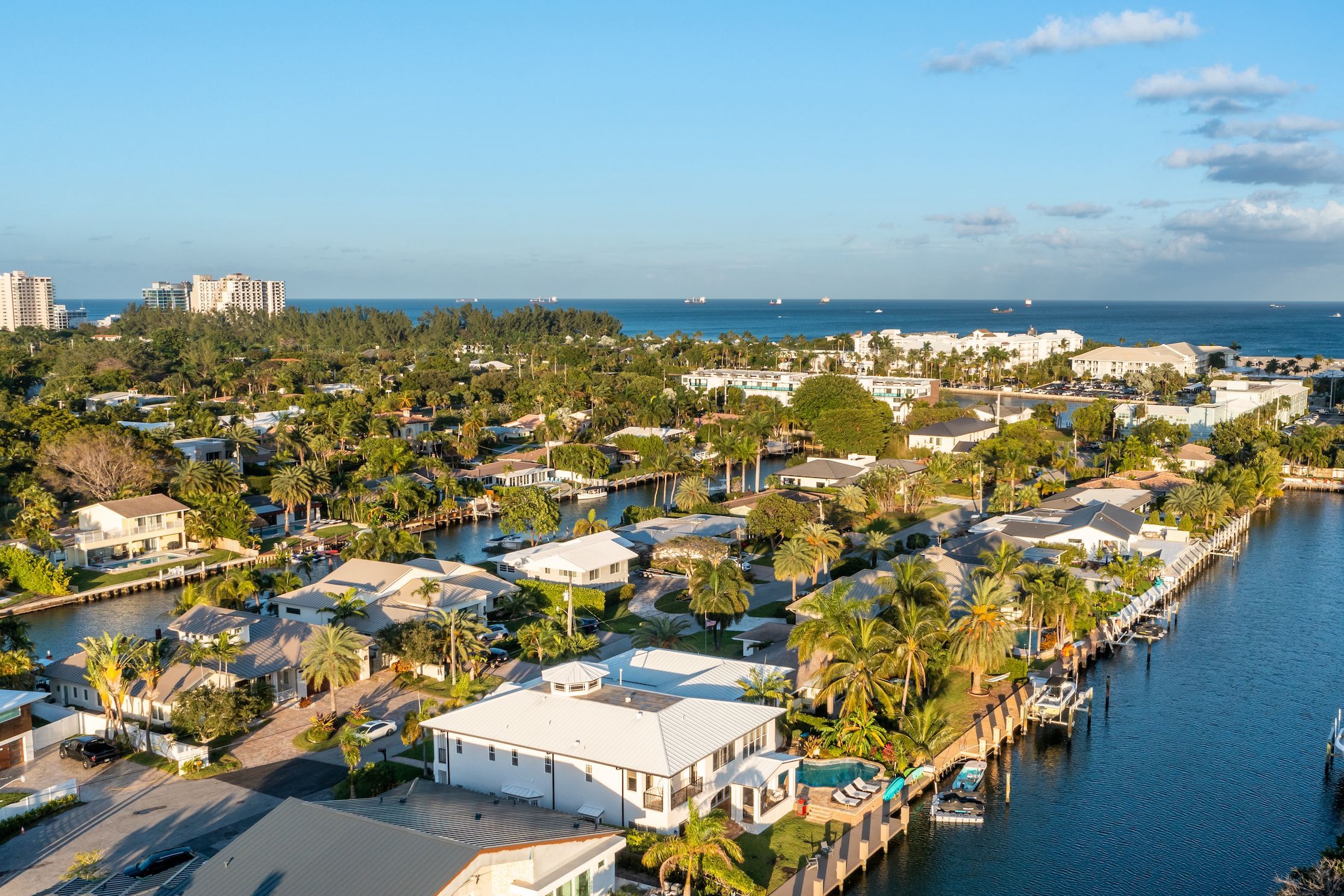 Sun Sand And Scenic Drives Your Ultimate Guide To Rv Rentals Fort Lauderdale